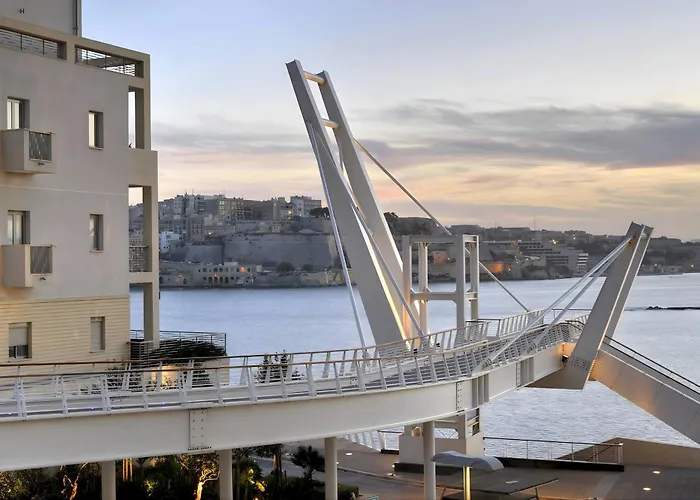 Central Sliema 3-Bedroom Retreat